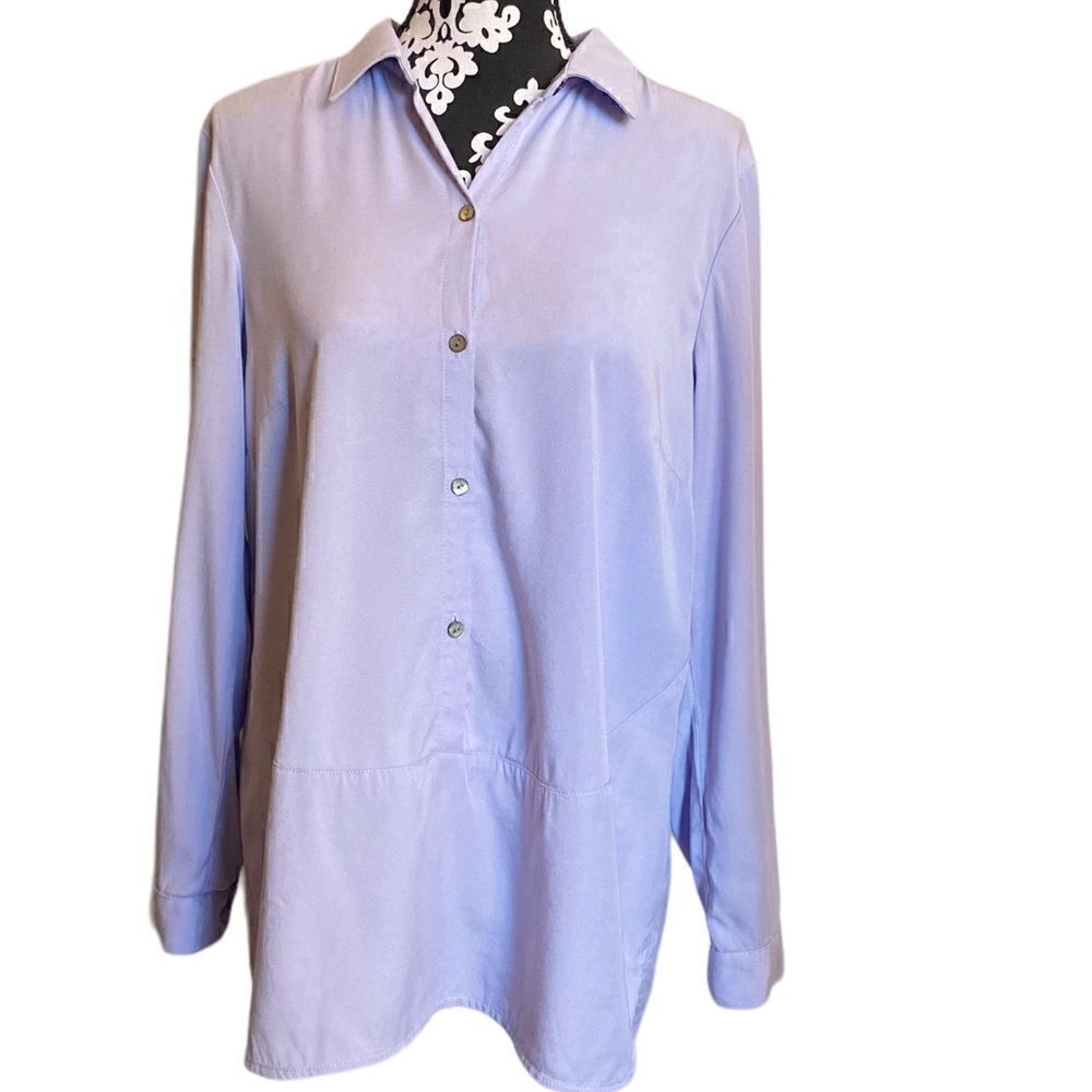 J. Jill Lavender Button Front Tunic Size Medium